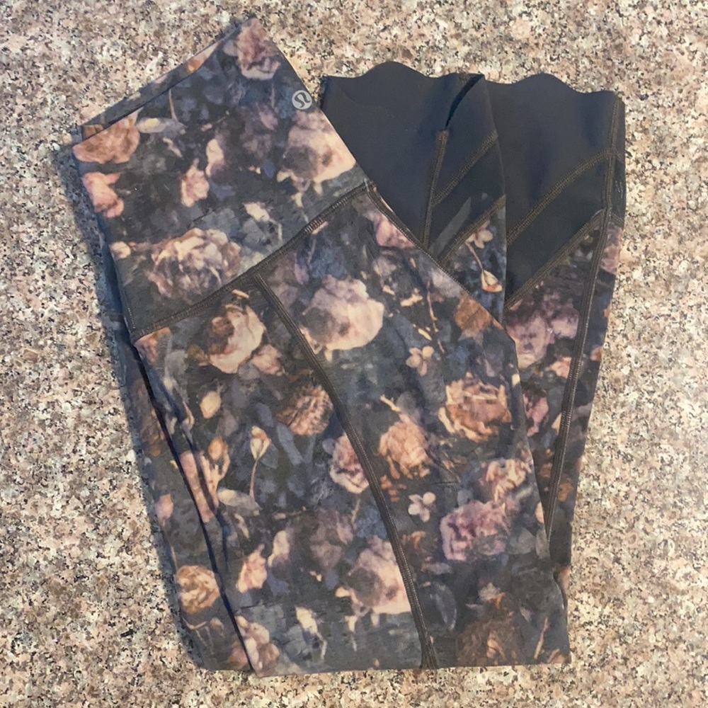 Vintage Floral 3/4 Length Leggings